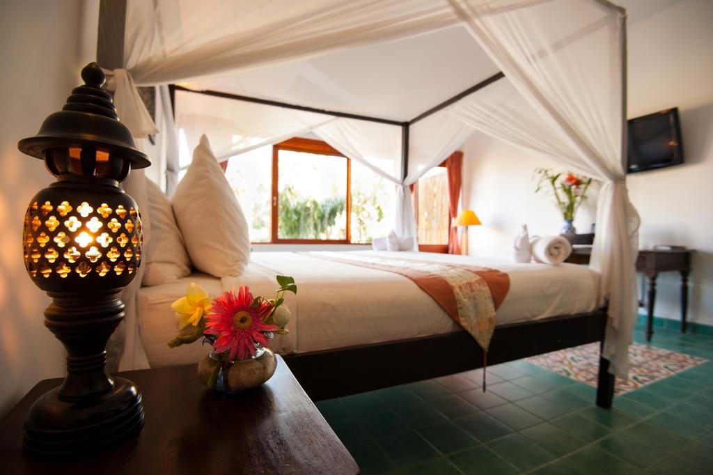 The Willow Boutique Hotel Phnom Pen Exterior foto