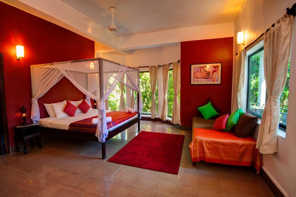 The Willow Boutique Hotel Phnom Pen Exterior foto