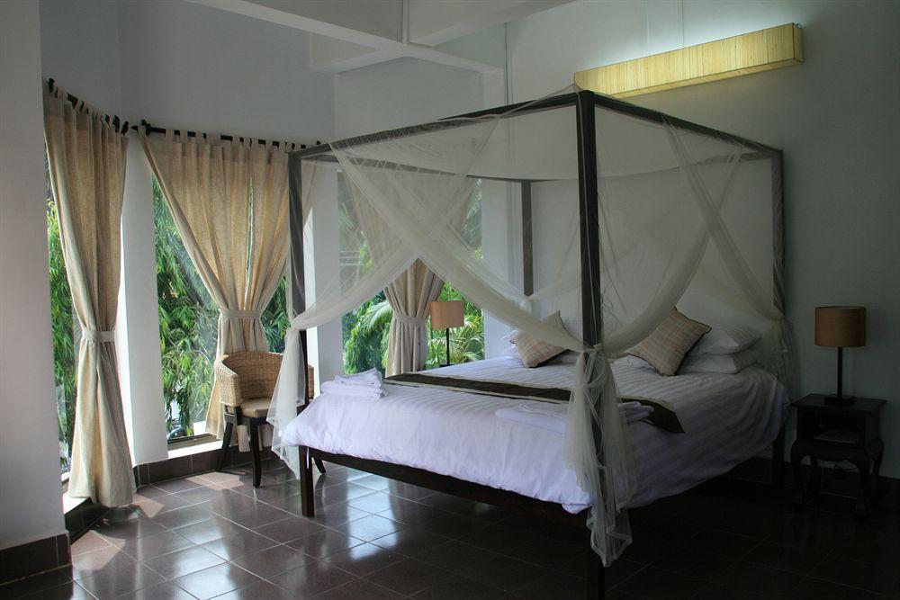 The Willow Boutique Hotel Phnom Pen Exterior foto