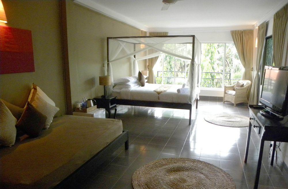 The Willow Boutique Hotel Phnom Pen Exterior foto