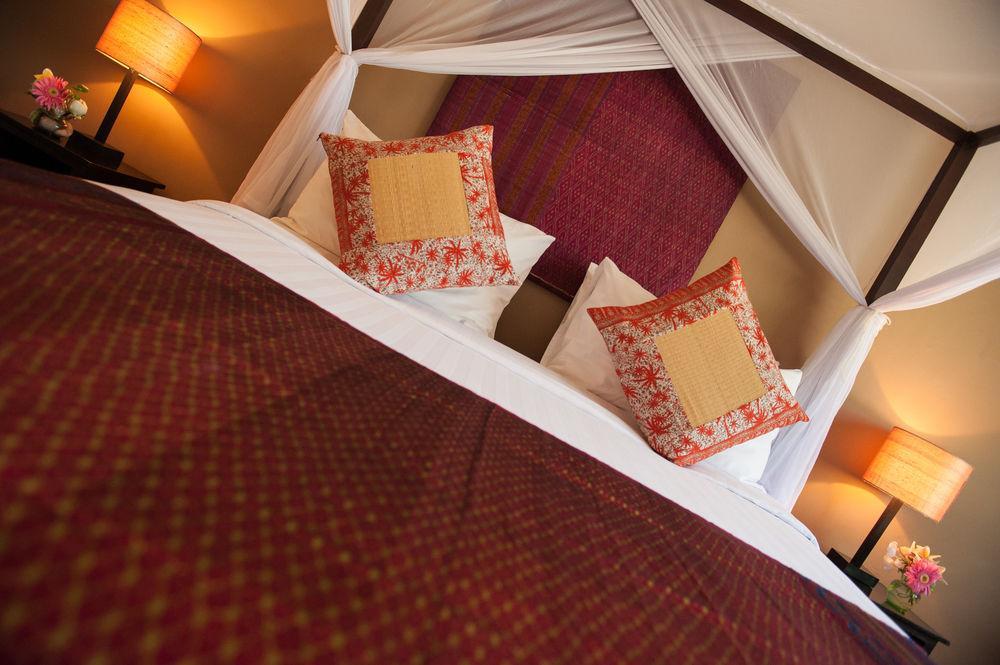 The Willow Boutique Hotel Phnom Pen Exterior foto
