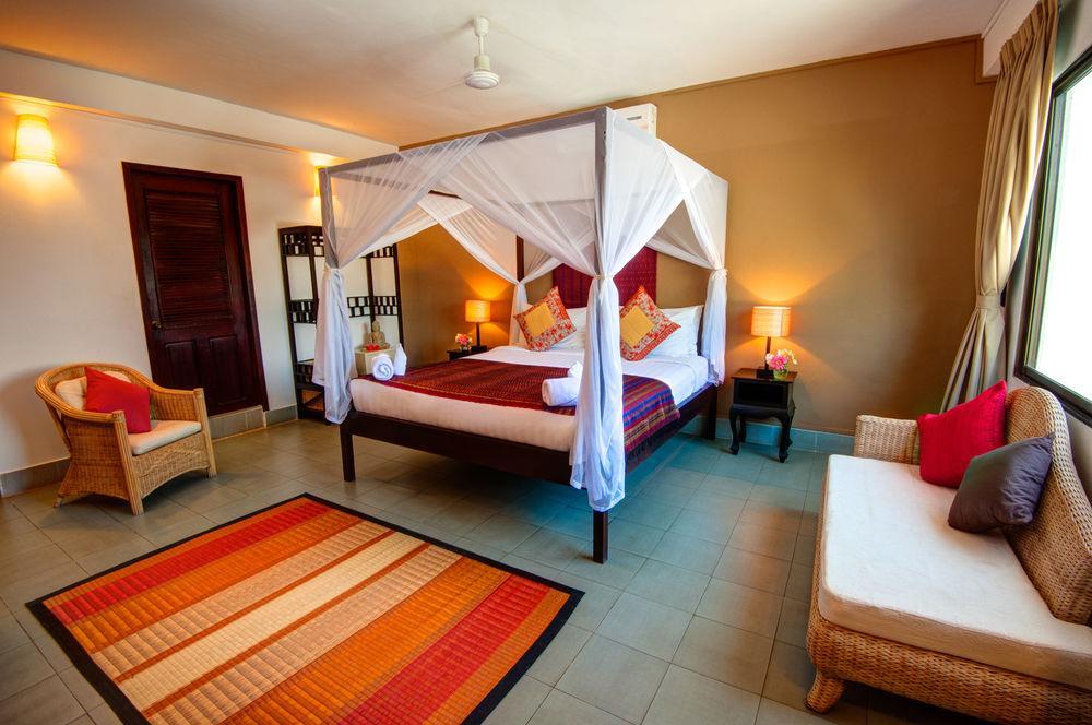 The Willow Boutique Hotel Phnom Pen Exterior foto