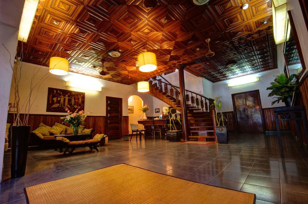 The Willow Boutique Hotel Phnom Pen Exterior foto