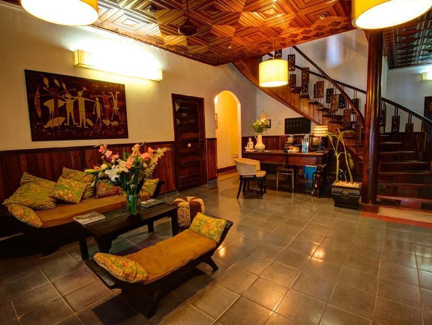 The Willow Boutique Hotel Phnom Pen Exterior foto
